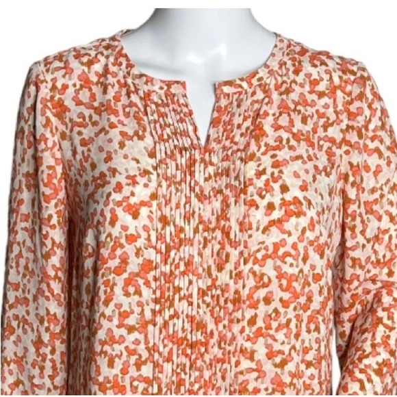 Talbots Woman 3X Orange Abstract Floral Pintuck Split Neck Blouse Long Sleeve - Picture 3 of 16